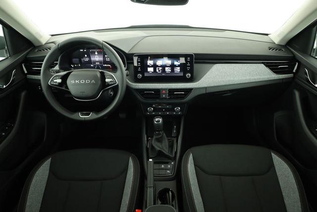 Skoda Kamiq Selection 1.0 TSI Selection, LED, Kamera, Ladeboden, Winter 