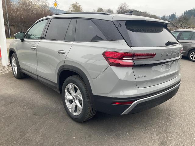 Skoda Kodiaq 1.5 TSI iV 150 kW Selection Selection, AHK, Navi, Kamera, Side, el. Klappe, Winter, sofort 