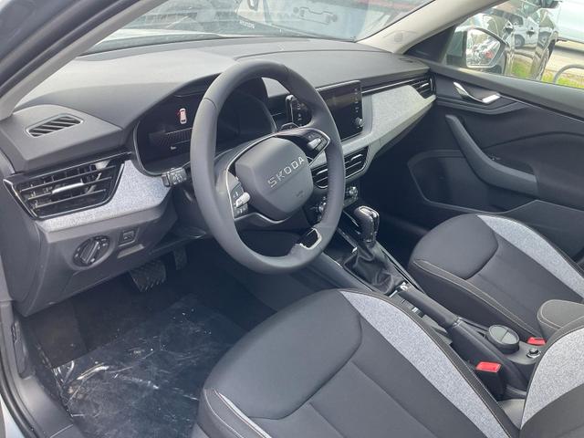 Skoda Kamiq Selection 1.5 TSI DSG Selection, LED, Kamera, Ladeboden, Winter 