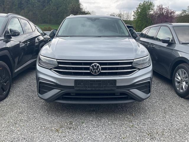 Volkswagen Tiguan Allspace - LIFE 1.5 TSI DSG Life, AHK, ACC, 7-Sitzer, Navi, 18-Zoll