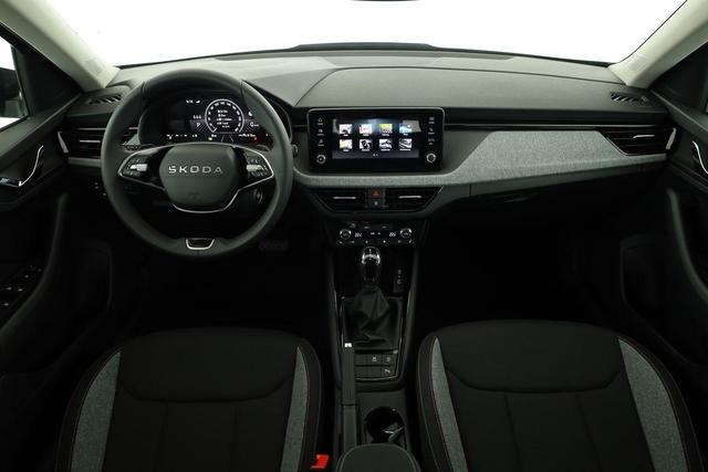 Skoda Kamiq Selection 1.5 TSI DSG Selection, LED, Kamera, Ladeboden, Winter 