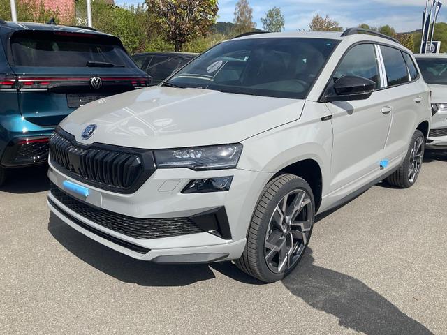 Skoda Karoq - Sportline 1.5 TSI DSG Sportline, Pano, AHK, Navi, Matrix, Side, Winter, 5 J.-Garantie