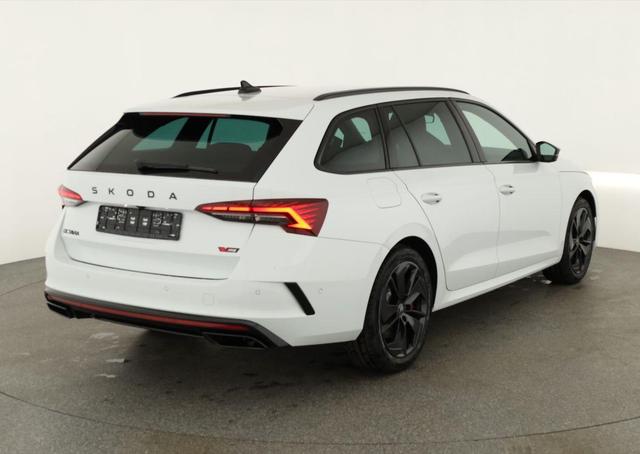 Skoda Octavia Combi 2.0 TSI 195 kW RS DSG, AHK, Navi, Matrix, Side, Winter, 5 J.-Garantie 