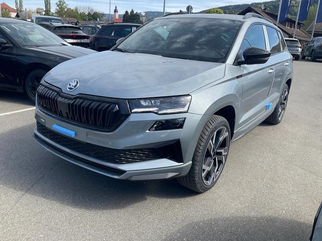 Skoda Karoq - Sportline 4x4 2.0 TSI DSG Sportline, Pano, AHK, Navi, Matrix, Side, Winter, 5 J.-Garantie