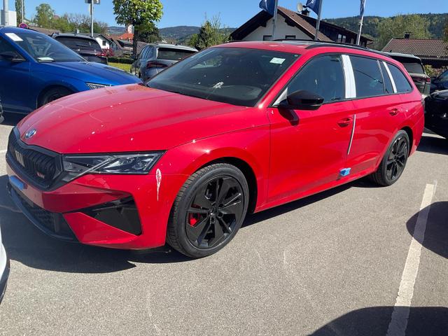 Skoda Octavia Combi - 2.0 TSI 195 kW RS DSG, Pano, AHK, Navi, Matrix, Side, Winter, 5 J.-Garantie