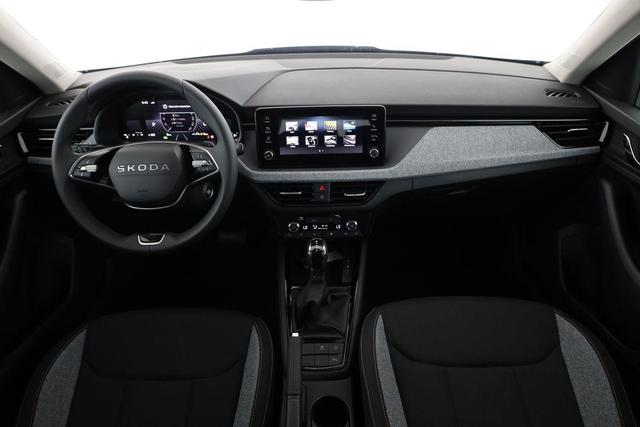 Skoda Kamiq Selection 1.0 TSI DSG Selection, Matrix, Kamera, Ladeboden, Winter, 16-Zoll 