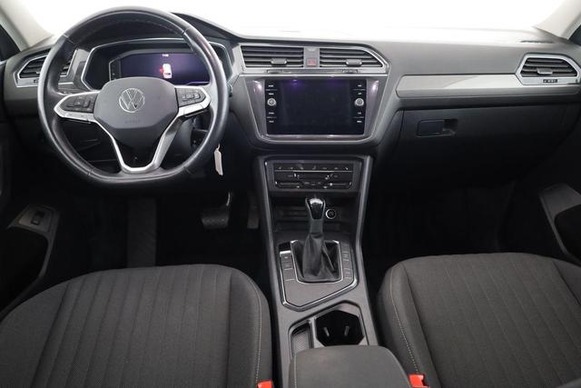 Volkswagen Tiguan Allspace Life 1.5 TSI DSG Life, AHK, ACC, 7-Sitzer, Navi, 18-Zoll 