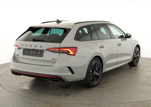 Skoda Octavia Combi 2.0 TSI 195 kW RS DSG, Pano, AHK, Navi, Matrix, Side, Winter, 5 J.-Garantie 