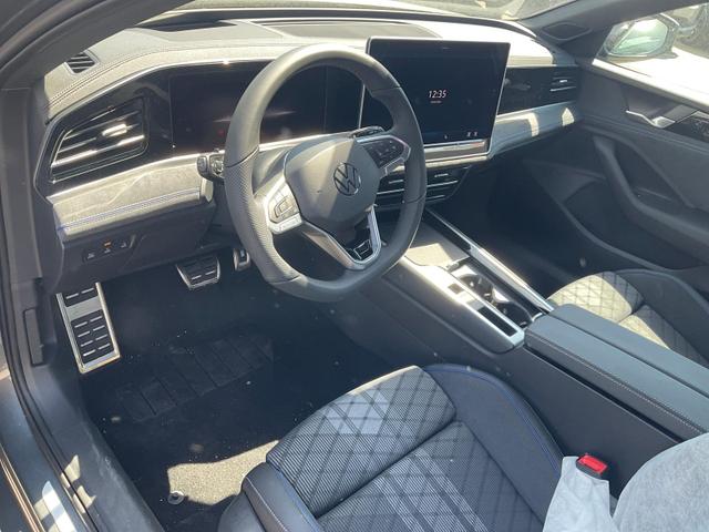 Volkswagen Passat Variant 2.0 TSI 195 kW 4Motion R-Line DSG 4M Black, HUD, AHK, Navi, IQ.Light, AreaView, Winter, el. Klappe, sofort 