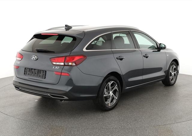Hyundai i30 Kombi Smart 1.5 T-GDI DCT Smart, LED, Kamera, Winter 