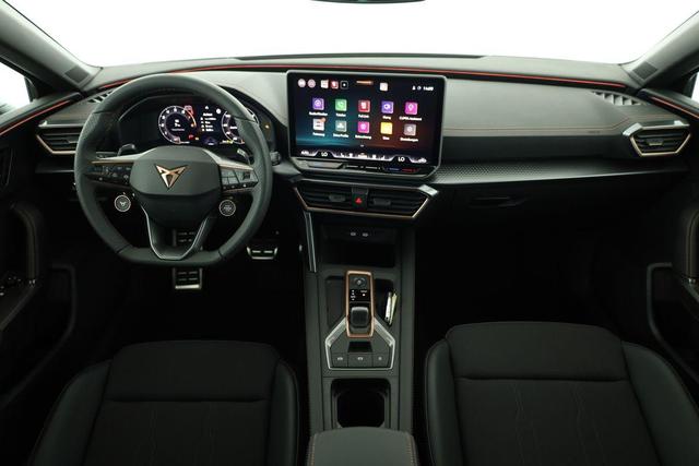 Cupra Leon 1.5 eTSI 110 kW DSG, ACC, Kamera, Winter, LED, 18-Zoll, sofort 