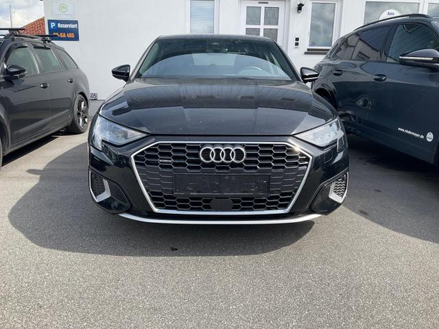 Audi A3 Limousine - 40 TDI quattro advanced S-Tronic advanced, Standheizung, Leder, ACC, Sitzheizung, 18-Zoll