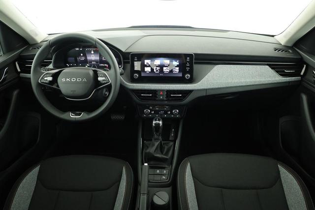 Skoda Kamiq Selection 1.5 TSI DSG Selection, AHK, LED, Kamera, Ladeboden, Winter, 16-Zoll 