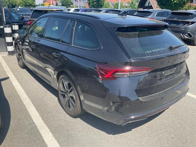 Skoda Octavia Combi 2.0 TSI 195 kW RS DSG, AreaView, Pano, AHK, Navi, Matrix, Side, Winter 