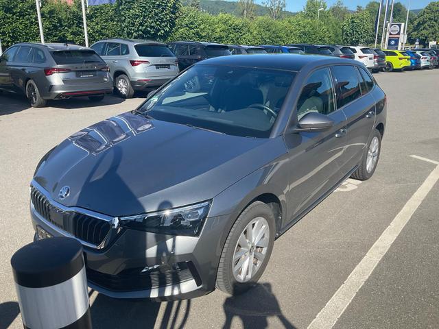 Skoda Scala - Style 1.5 TSI DSG Style, Pano, LED, Winter, 16-Zoll, Garantie