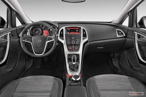 Opel Astra Sports Tourer J 2.0 CDTI Style 