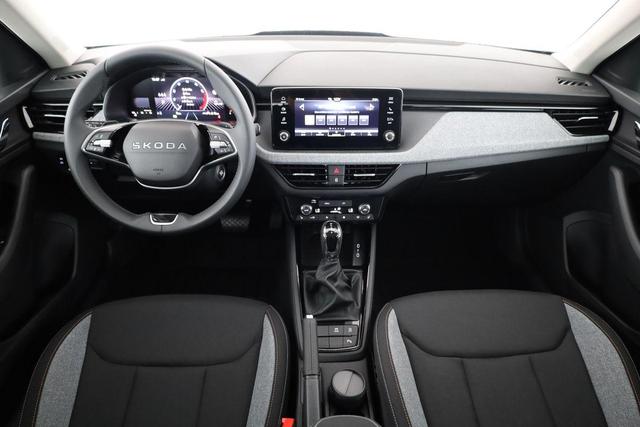 Skoda Kamiq Selection 1.5 TSI DSG Selection, AHK, LED, Kamera, Winter, Ladeboden, 16-Zoll, 4 J.-Garantie 