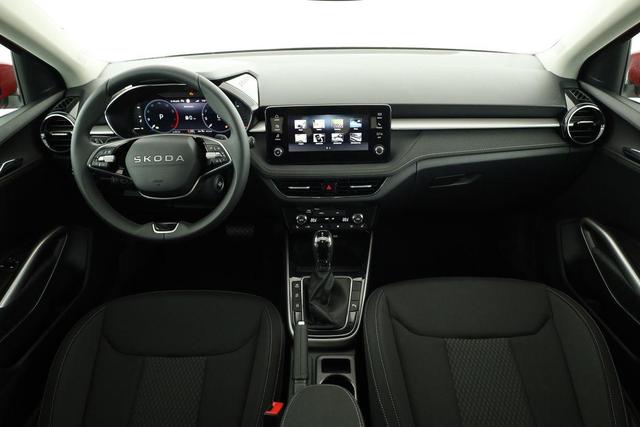 Skoda Fabia Selection 1.0 TSI DSG Selection, LED, Kamera, Side, ACC, Winter, Ladeboden, sofort 
