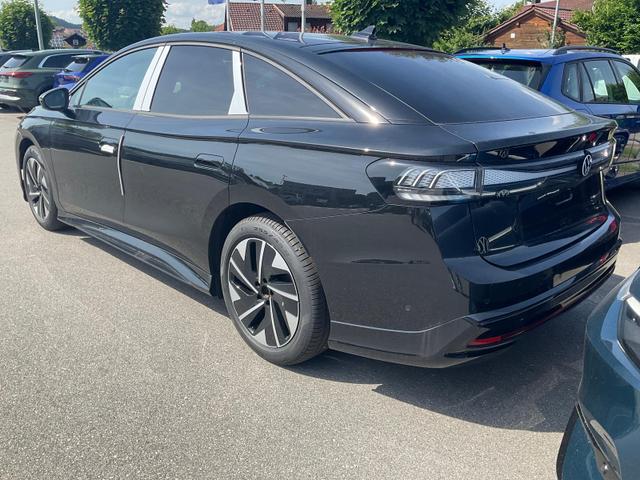 Volkswagen ID.7 Limousine Pro 210 kW Black, AHK, HuD, IQ.Light, IQ.Drive, AreaView, Side, Winter, 19-Zoll 