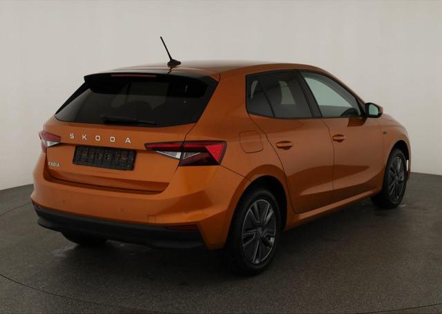 Skoda Fabia Tour 1.0 TSI DSG Tour, LED, Kamera, ACC, Winter, 1. Hand 