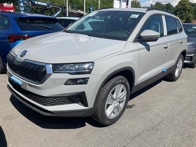 Skoda Karoq - Selection 2.0 TDI DSG 4x4 Selection, AHK, Navi, LED, Kamera, Winter, el. Klappe, 4 J.-Garantie