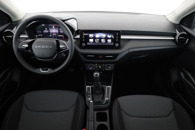 Skoda Fabia Selection 1.0 TSI Selection, Tempomat, Park, Winterpaket, SmartLink, 4 J.-Garantie 