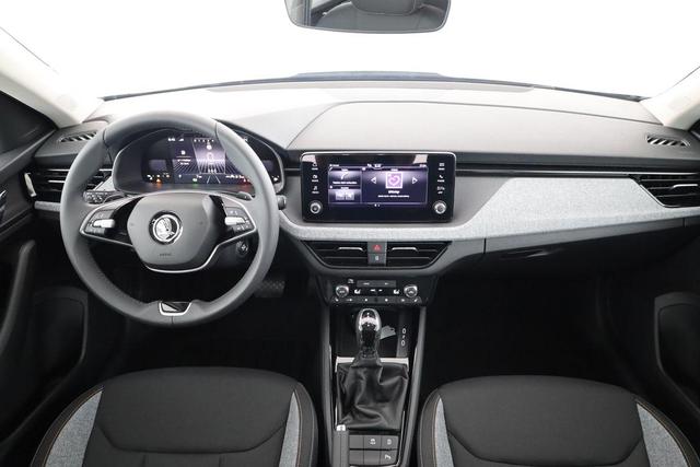 Skoda Kamiq Selection 1.0 TSI DSG Selection, AHK, Kamera, 16-Zoll, Winter, LED 