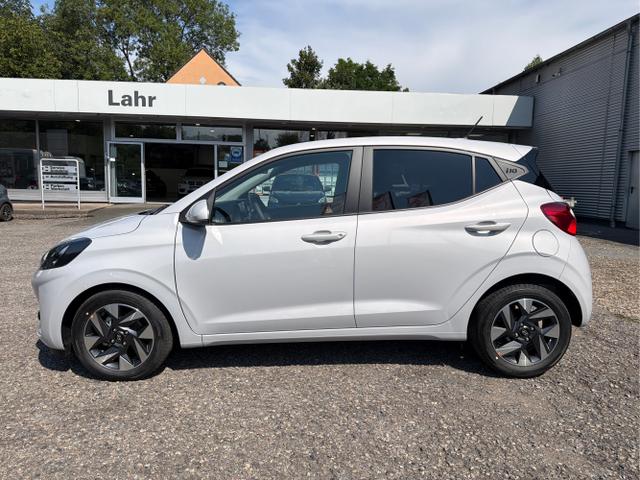 Hyundai / i10 / Grau / / / 