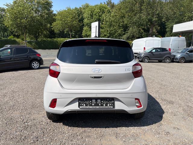 Hyundai / i10 / Grau / / / 