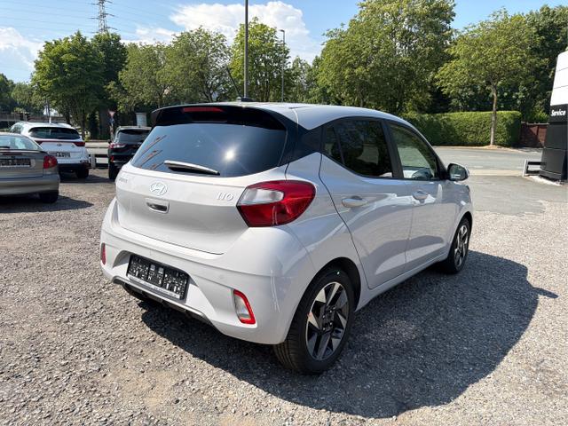 Hyundai / i10 / Grau / / / 