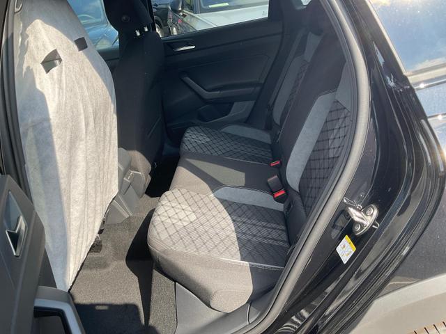 Volkswagen Taigo R-Line 1.5 TSI DSG R-LINE, AHK, Navi, IQ.Light, Kamera, ACC, Winter 
