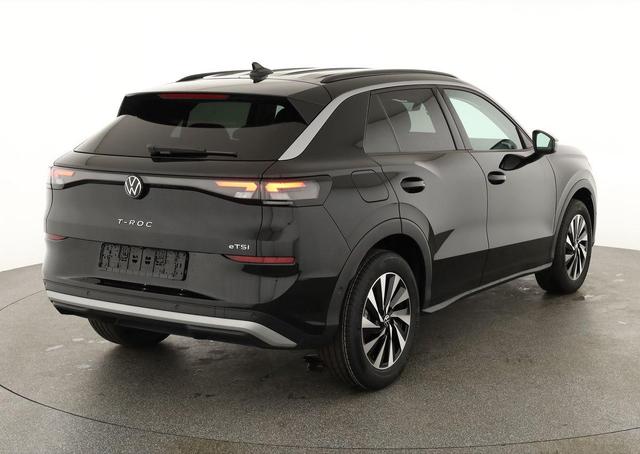 Volkswagen T-Roc 1.5 eTSI 110 kW Life DSG Life, neues Modell, LED, Kamera, Side, Winter, 17-Zoll 