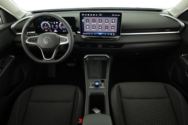 Volkswagen T-Roc 1.5 eTSI 110 kW Life DSG Life, neues Modell, LED, Kamera, Side, Winter, 17-Zoll 
