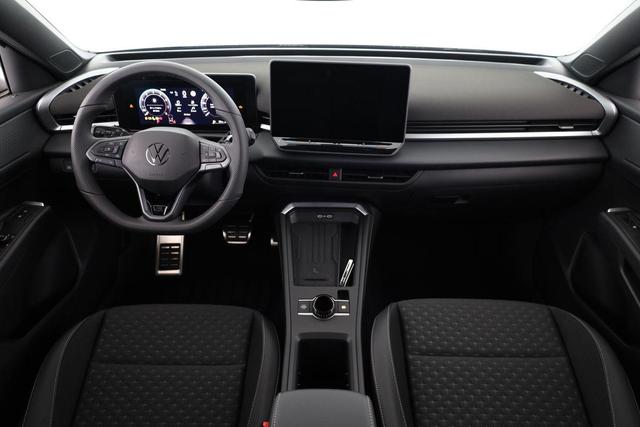 Volkswagen T-Roc 1.5 eTSI 110 kW R-Line DSG Black, neues Modell, 19-Zoll, Winter, sofort 