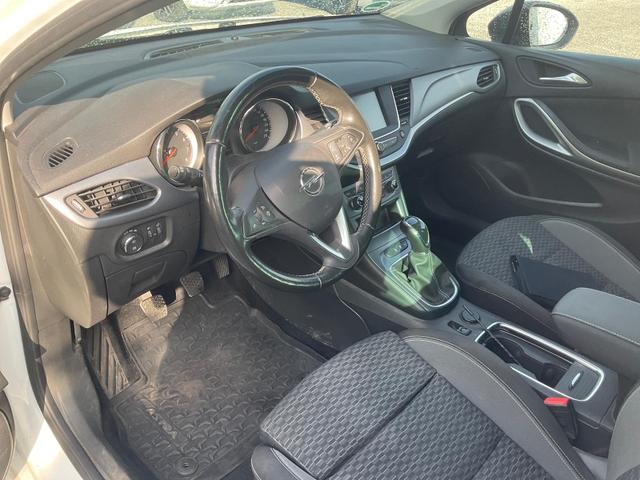 Opel Astra Sports Tourer Edition Start/Stop 1.2 Edition, AHK, LED, Kamera, Navi, AppConnect 