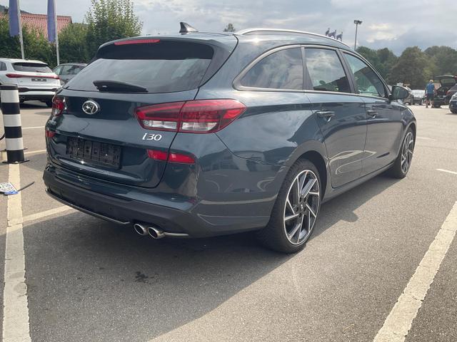 Hyundai i30 Kombi N Line 1.5 T-GDI DCT N-LINE, LED, Navi, Kamera 