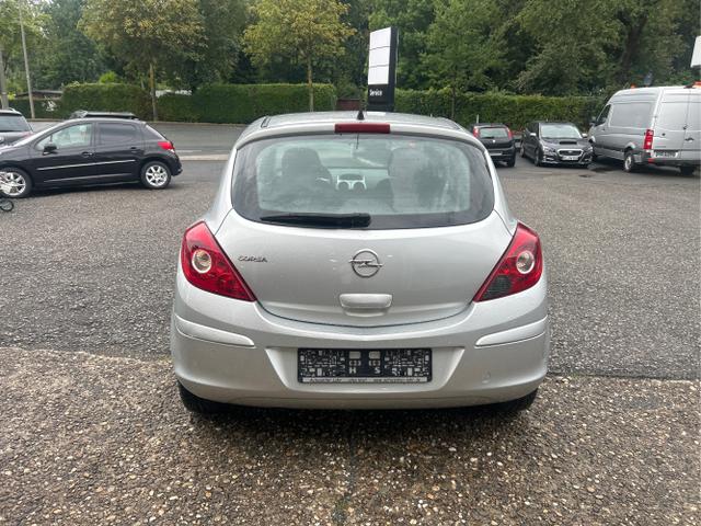 Opel / Corsa / Silber / / / Corsa D 1.2 Selection
