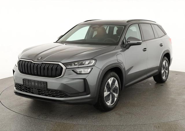 Skoda Kodiaq - 1.5 TSI iV 150 kW Selection Selection, Pano, AHK, Navi, Kamera, Side, el. Klappe, Winter, sofort