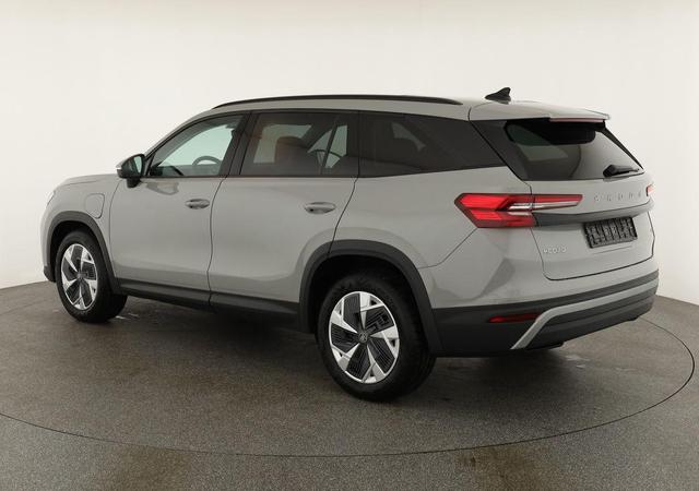 Skoda Kodiaq 1.5 TSI iV 150 kW Selection Selection, Pano, AHK, Navi, Kamera, Side, el. Klappe, Winter, sofort 
