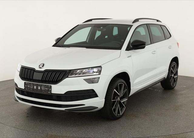 Skoda Karoq - Sportline 1.5 TSI DSG Sportline, AHK, Navi, el. Klappe, ACC, Kamera, 19-Zoll