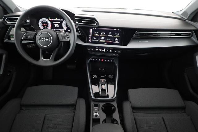 Audi A3 Sportback TFSI 110 kW S line 35 S-tronic S-LINE, AHK, Matrix, Navi, el. Klappe, Kamera, 3 J.-Garantie 