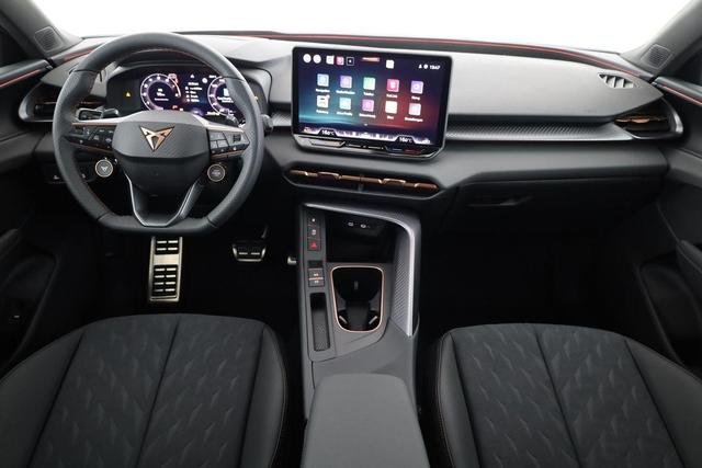 Cupra Terramar 1.5 eTSI 110 kW DSG, Pano, AHK, Matrix, Navi, HuD, el. Klappe, 20-Zoll 
