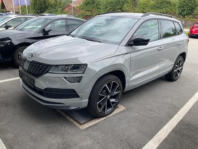 Skoda Karoq - Sportline 4x4 2.0 TSI DSG Sportline, AHK, Navi, LED, Kamera, el. Klappe