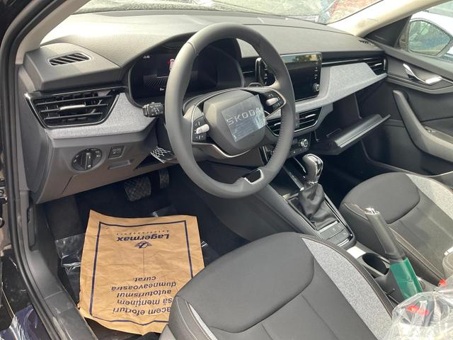 Skoda Kamiq Selection 1.0 TSI DSG Selection, LED, Kamera, Winter, Ladeboden, 16-Zoll, 4 J.-Garantie 