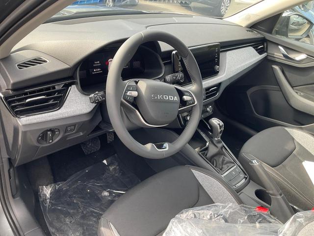 Skoda Kamiq Selection 1.0 TSI DSG Selection, LED, Kamera, Winter, Ladeboden, 16-Zoll, 4 J.-Garantie 