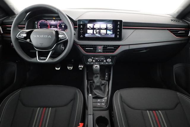 Skoda Kamiq Monte Carlo 1.5 TSI Carlo, Pano, AHK, Matrix, Navi, el. Klappe, 18-Zoll, 5 J.-Garantie 