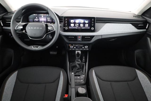 Skoda Kamiq Selection 1.0 TSI DSG Selection, LED, Kamera, Ladeboden, 16-Zoll, 4 J.-Garantie 