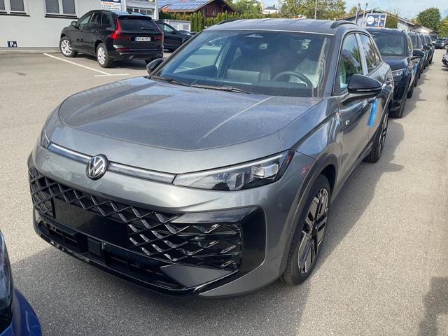 Volkswagen T-Roc - 1.5 eTSI 110 kW R-Line DSG Black, AHK, IQ.Light, Kamera, el. Klappe, 19-Zoll