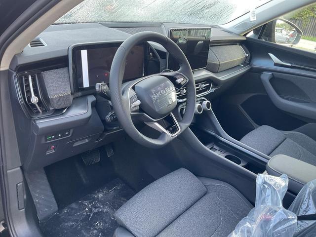 Skoda Kodiaq 1.5 TSI mHEV 110 kW Selection DSG Selection, AHK, Navi, Side, el. Klappe, Kamera, 18-Zoll, 5 J.-Garantie 