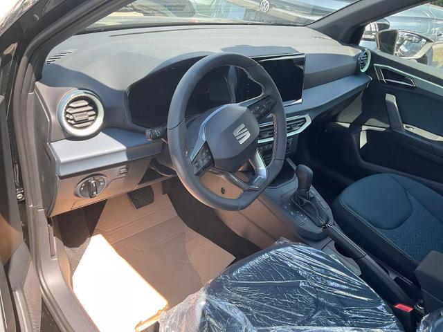Seat Arona 1.0 TSI 85 kW Style DSG Style, AHK, Navi, ACC, Kamera, LED 